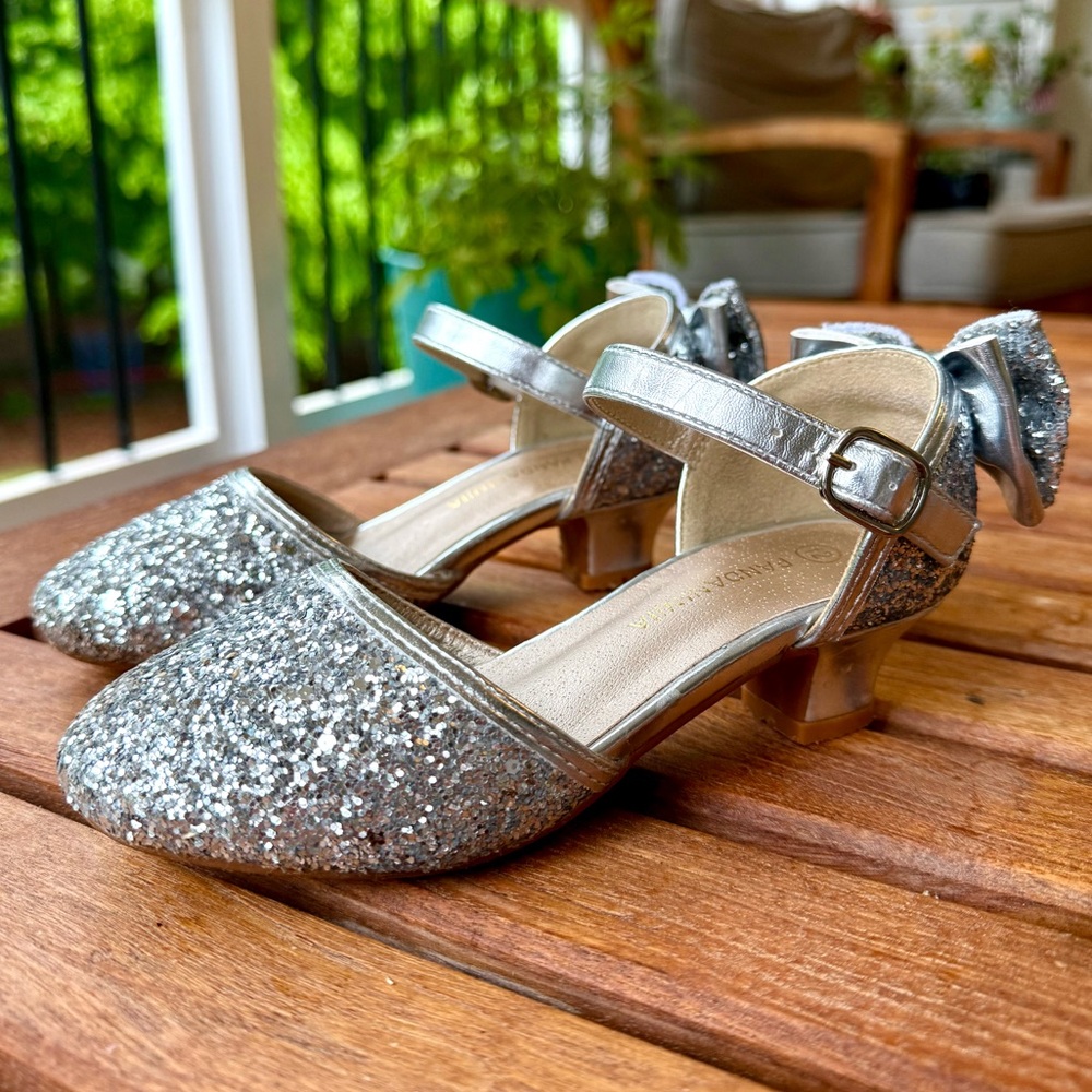 Pandaninja Glitter Heels